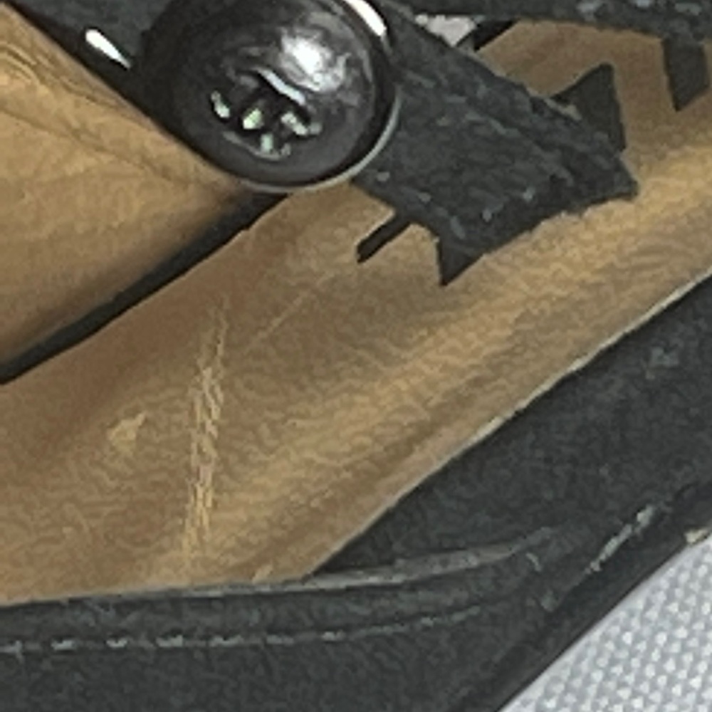 Chanel Black Suede Kitten Heel T-Strap Shoes - Picture 8 of 16